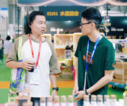 From Ideas to Products: How PETCAREWORLDS Supports Global Pet Brands with OEM/ODM Solutions